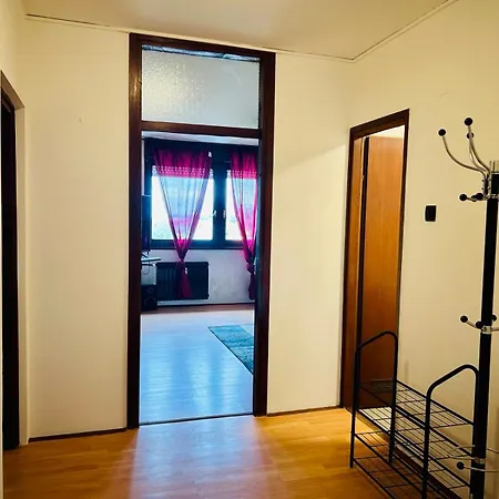 Fly By Suite - Zagreb Airport - 0-24H Self Check In&Out - Parking On Site Velika Gorica Exteriér fotografie