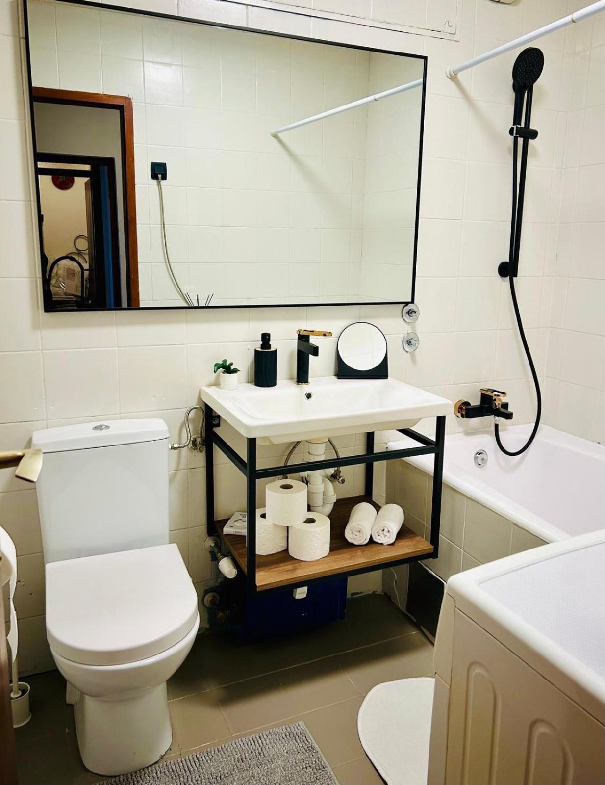 Apartment Fly By - Zagreb Airport - 0-24h Self Check In&out - Parking On Site Velika Gorica